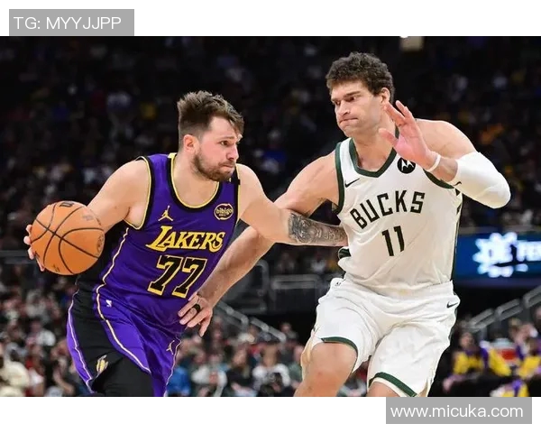 布鲁克洛佩斯：从NBA巨星到篮球战术的关键人物分析